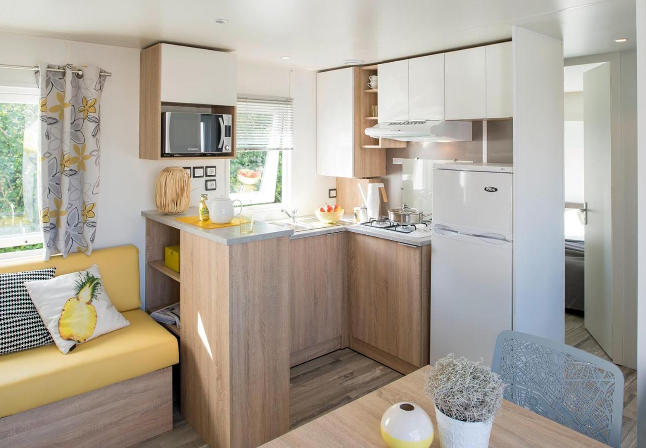 Mobil Home Xxl 4 Chambres - Camping La Trevilliere ブルティニョール・シュル・メール エクステリア 写真