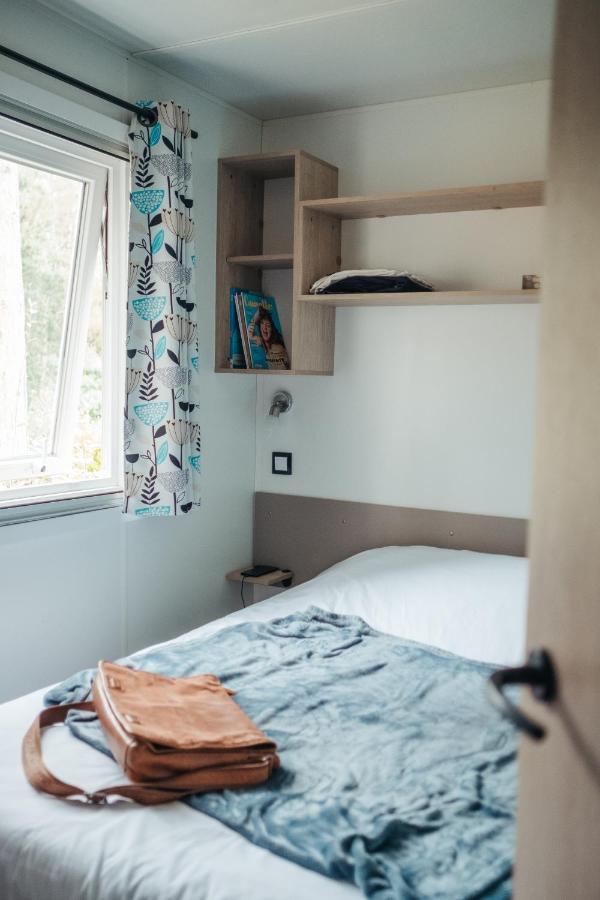 Mobil Home Xxl 4 Chambres - Camping La Trevilliere ブルティニョール・シュル・メール エクステリア 写真
